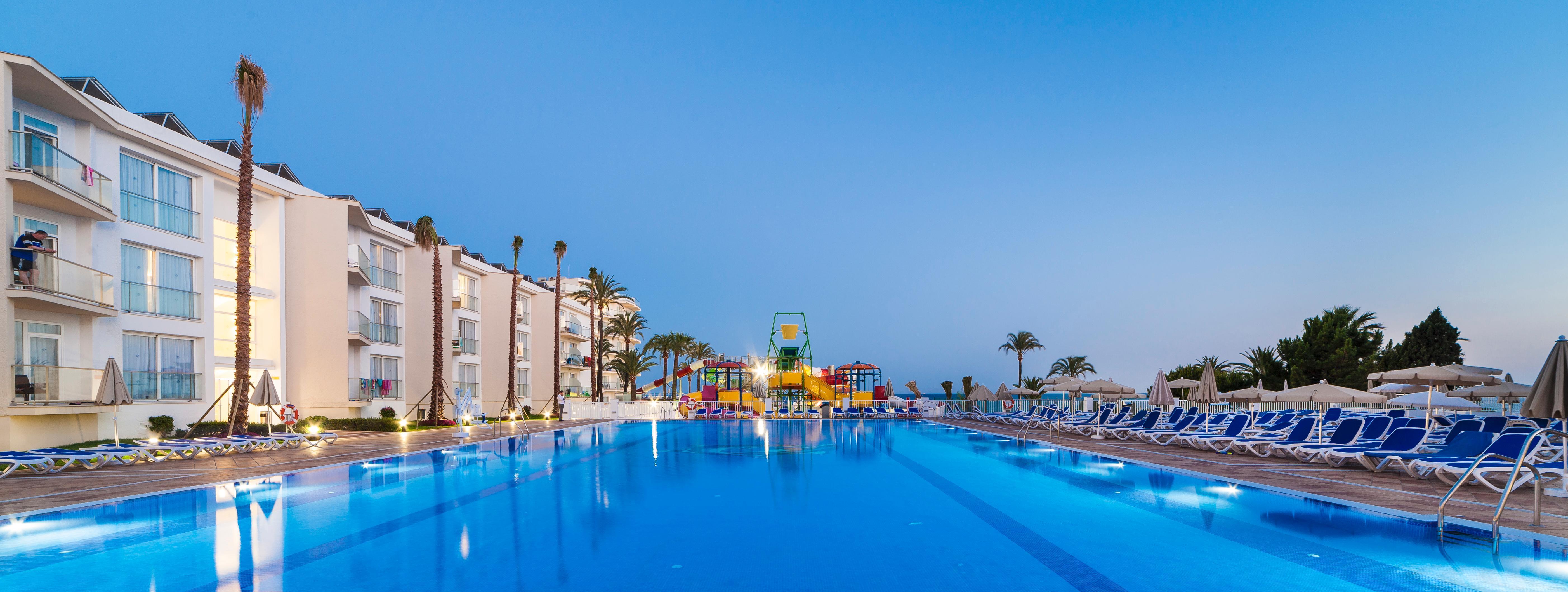Globales Playa Estepona Zewnętrze zdjęcie